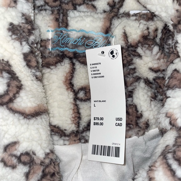 COPY - BNWT Kimchi Blue Piled Fleece Jacket,L - Picture 3 of 3